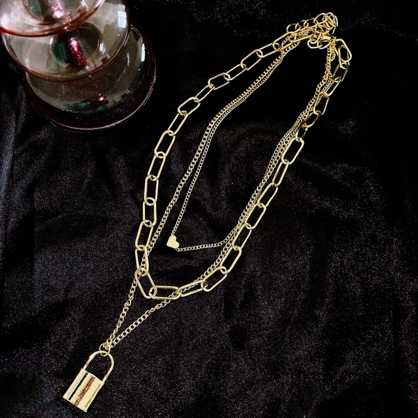 Bulk Jewelry Wholesale necklace thick chain multilayer geometric lock-shaped love JDC-NE-xc148 Wholesale factory from China YIWU China