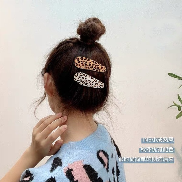 Bulk Jewelry Wholesale plush leopard print hair clip JDC-HC-K029 Wholesale factory from China YIWU China