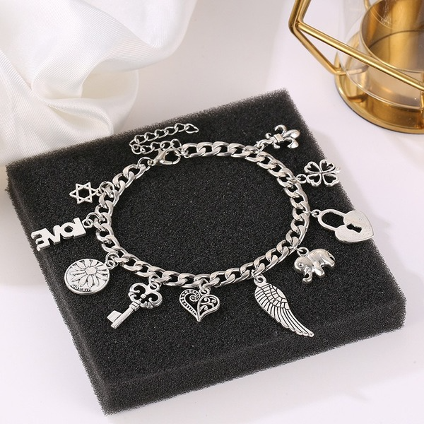 Bulk Jewelry Wholesale silver alloy fashion plating ancient silver bracelet JDC-BT-D475 Wholesale factory from China YIWU China