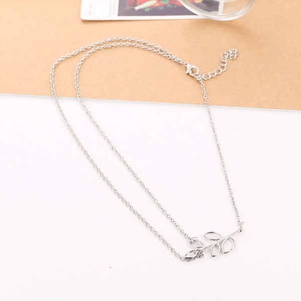 Wholesale silver alloy leaf necklace JDC-NE-F602 Necklaces 韩之尚 Wholesale Jewelry JoyasDeChina Joyas De China