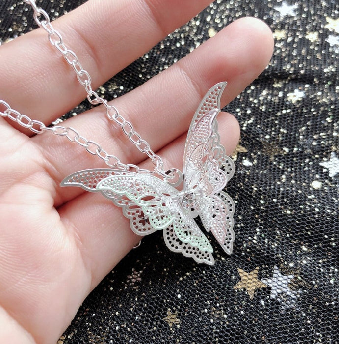 Wholesale Silver Plated Openwork Butterfly Alloy Necklace JDC-NE-Saip008 Necklaces 赛蒲 Wholesale Jewelry JoyasDeChina Joyas De China