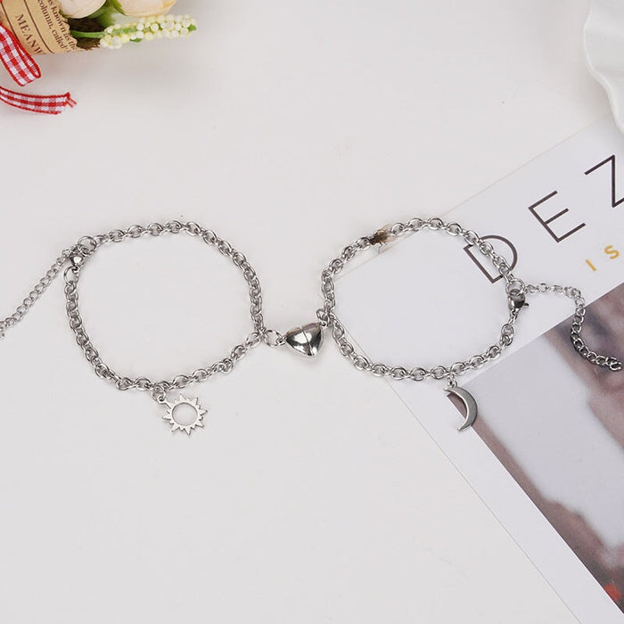 Wholesale Sun and Moon Magnetic Alloy Couple Bracelet JDC-BT-Yongy001 Bracelet 永依 nk1：3 Wholesale Jewelry JoyasDeChina Joyas De China