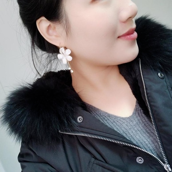 Bulk Jewelry Wholesale white acrylic zircon tassel earrings JDC-ES-RL006 Wholesale factory from China YIWU China