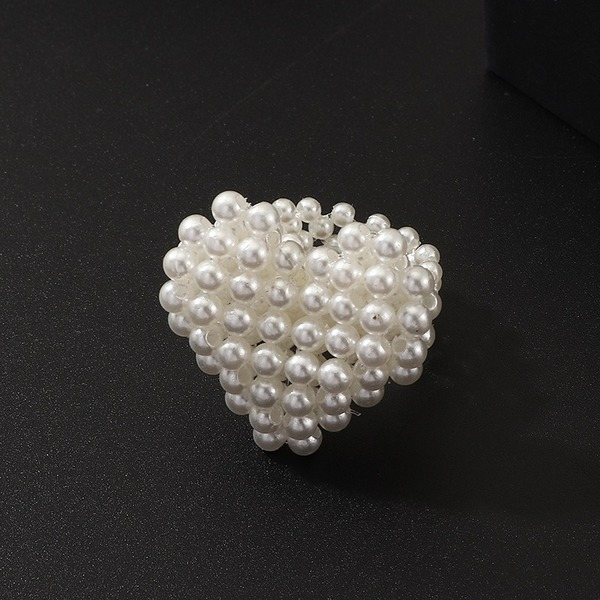 Bulk Jewelry Wholesale white pearl love index finger ring JDC-RS-e040 Wholesale factory from China YIWU China